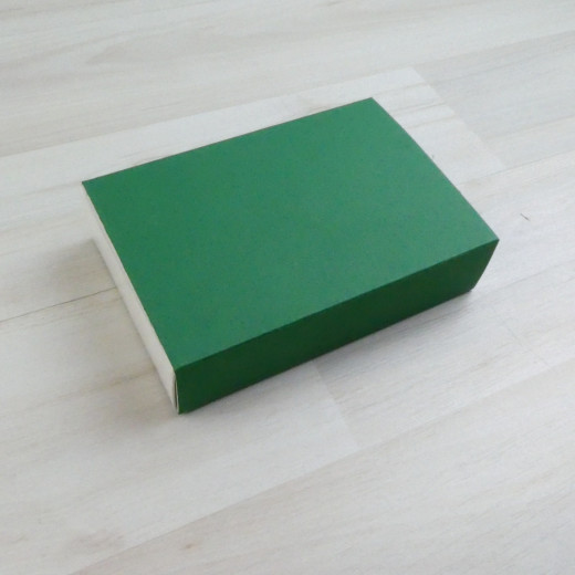 Коробка Этне 6 шубер новогодний зеленый