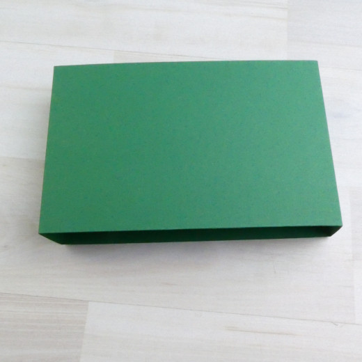 Шубер-чехол 16 конфет, новогодний зеленый