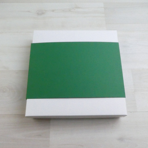 Шубер-чехол 16 конфет, новогодний зеленый