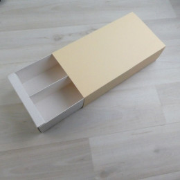 Коробка Эрида 4,7 190х110х55мм персиковая кожа шубер