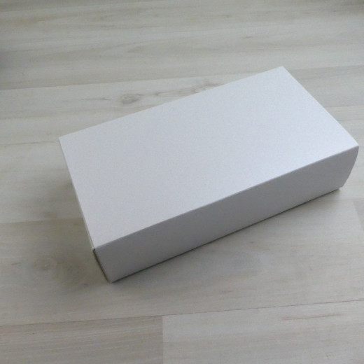 Коробка Эрида 4,7 190х110х55мм белый металлик шубер