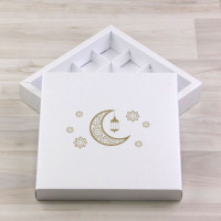 Коробка Элара 16 белый с тиснением 