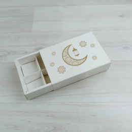 Коробка Этне 6 шубер белый с тиснением 