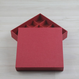 Коробка Мимас 3 16 конфет красный