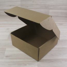 Коробка Титан 1 МГК (205х205х90мм)