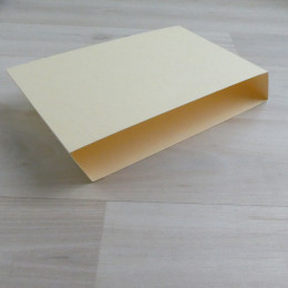 Шубер (чехол) на 16 конфет бежевый камень